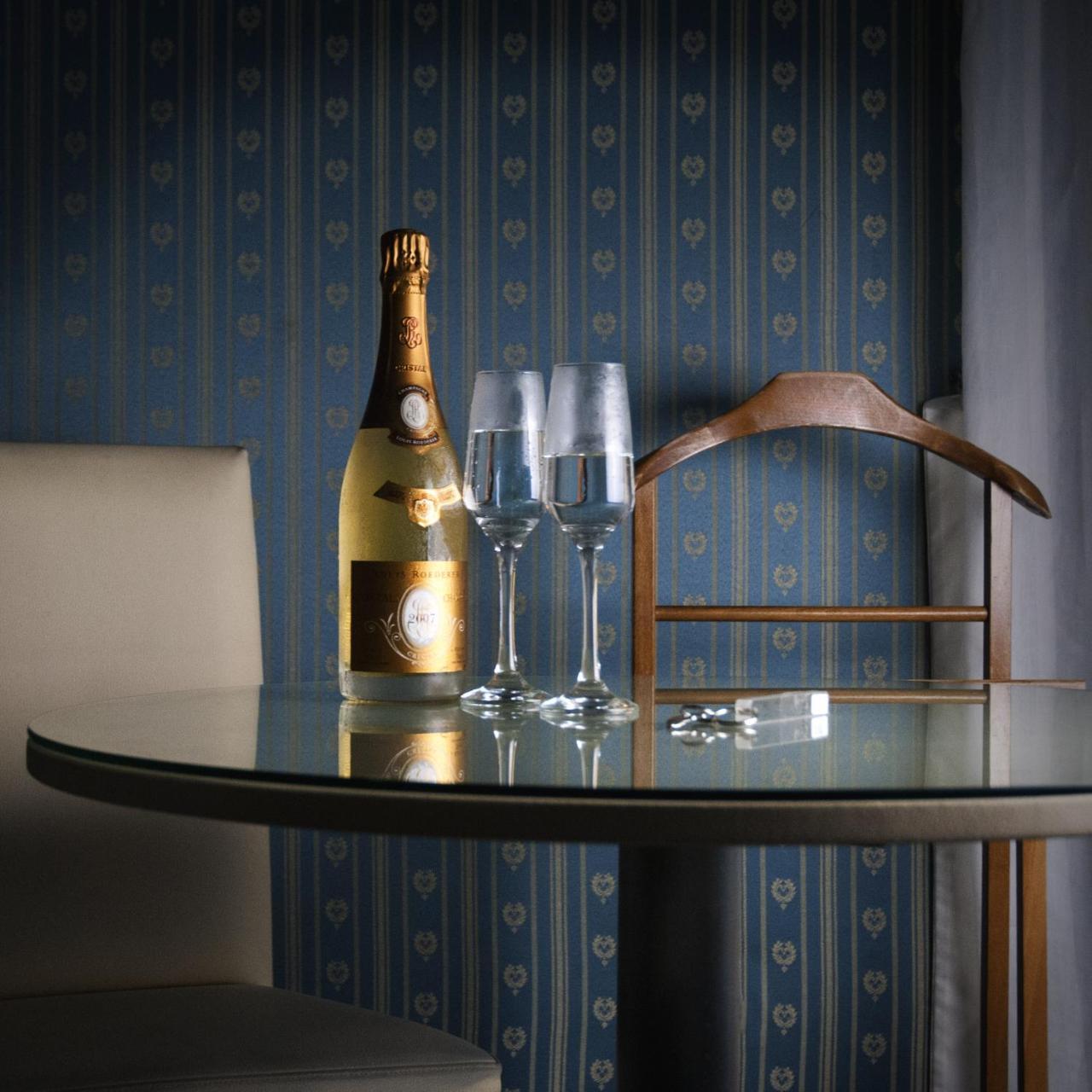 Hotel Masaniello Luxury 카소리아 외부 사진