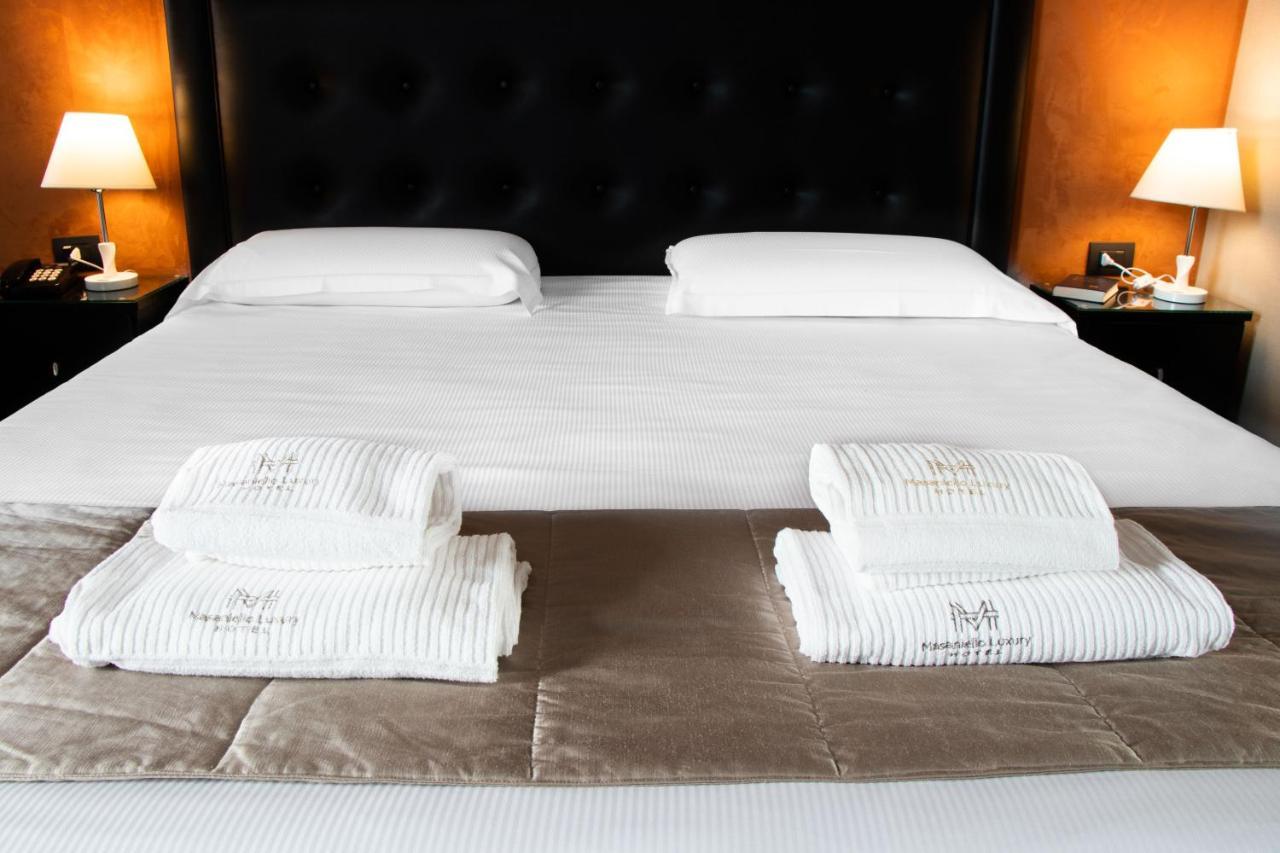Hotel Masaniello Luxury 카소리아 외부 사진