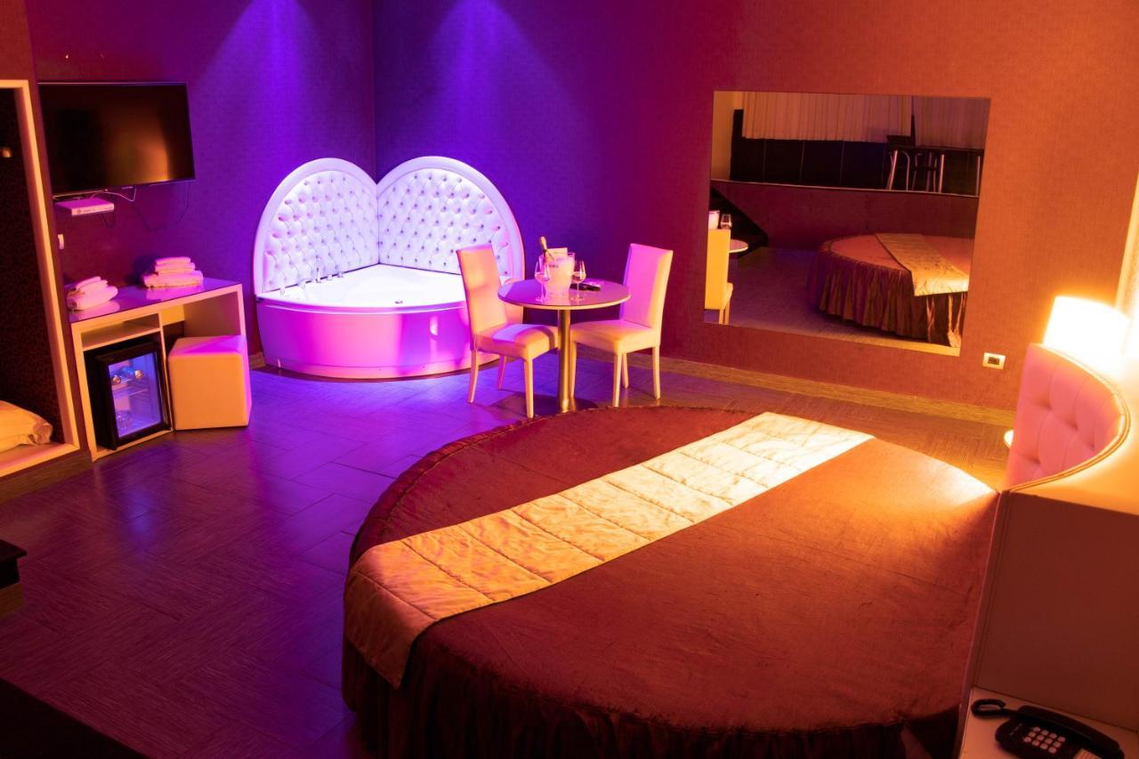 Hotel Masaniello Luxury 카소리아 외부 사진