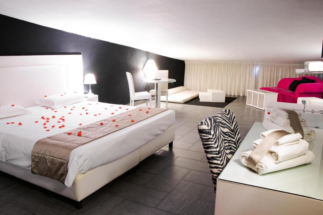 Hotel Masaniello Luxury 카소리아 외부 사진