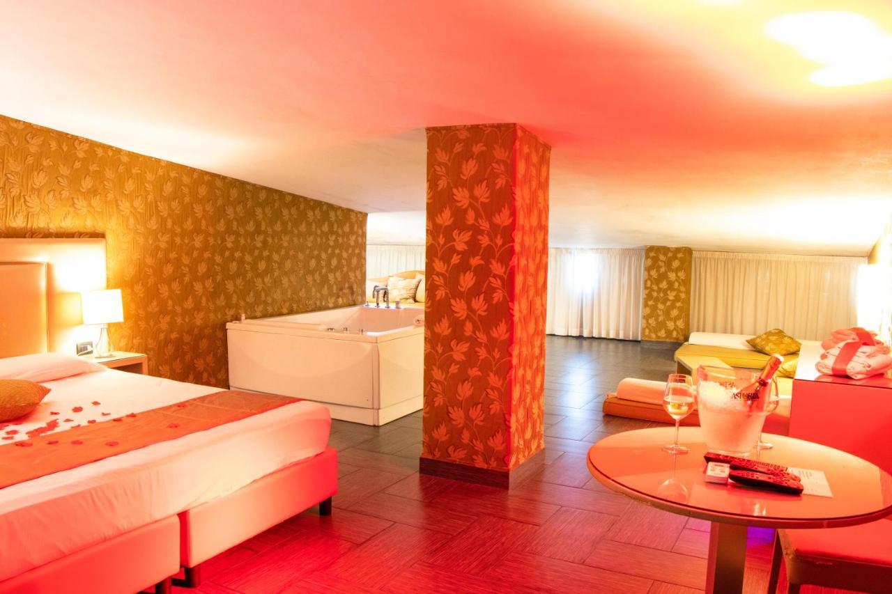 Hotel Masaniello Luxury 카소리아 외부 사진